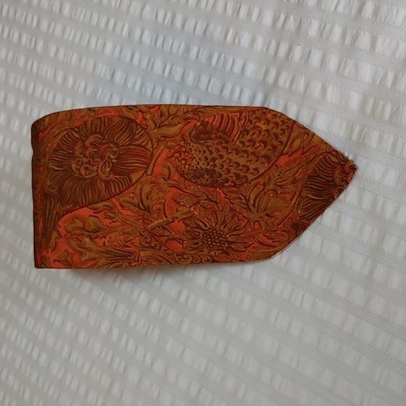 NWOT Silk Paisley Tie Made in Italy - Picture 2 of 6